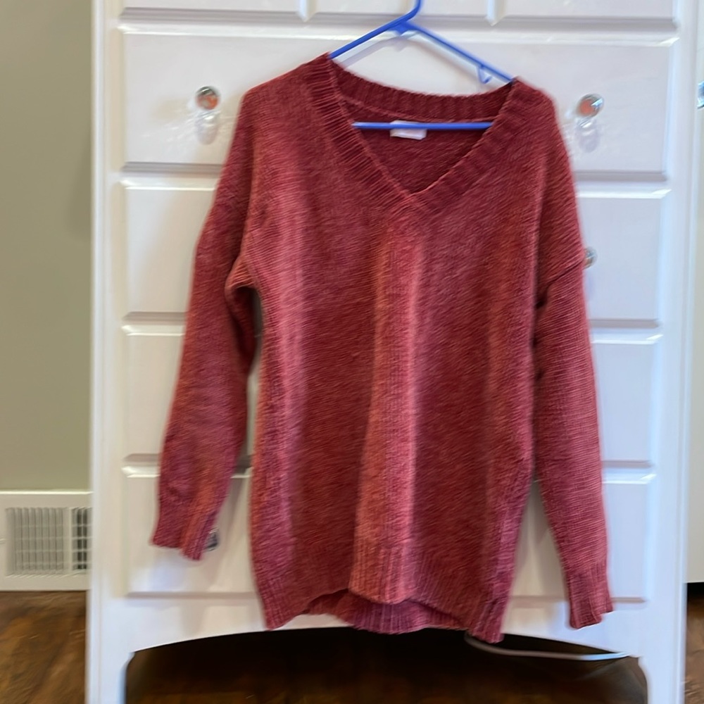 Oversized pink lily sweater